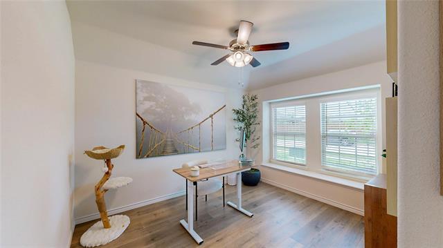 Building Photo - 2826 Moccasin Ln