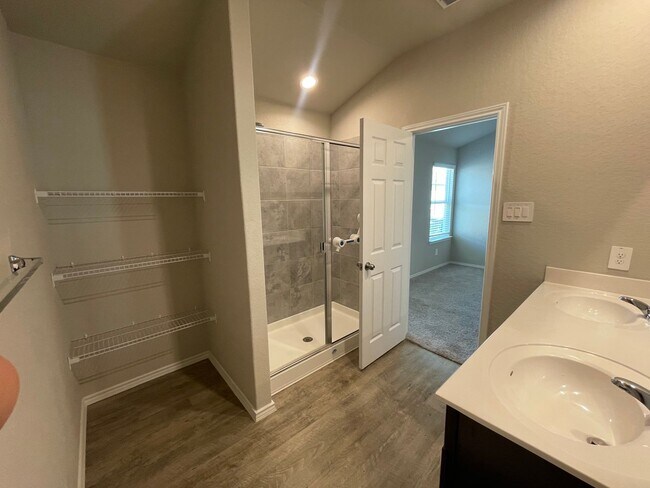 Building Photo - Beautiful Single-Story Rental Home in New Braunfels!