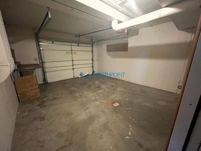 Building Photo - 13207 W 94th St