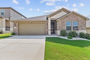 Building Photo - 10247 Juniper Oaks