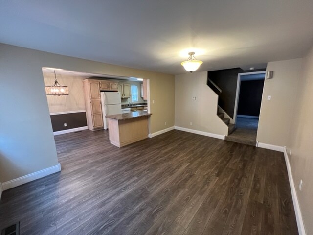 Building Photo - 39 Forest Ave