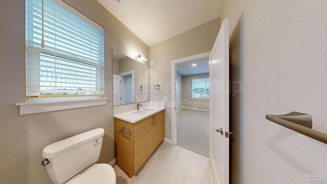 Building Photo - 16505 NW Liberty St