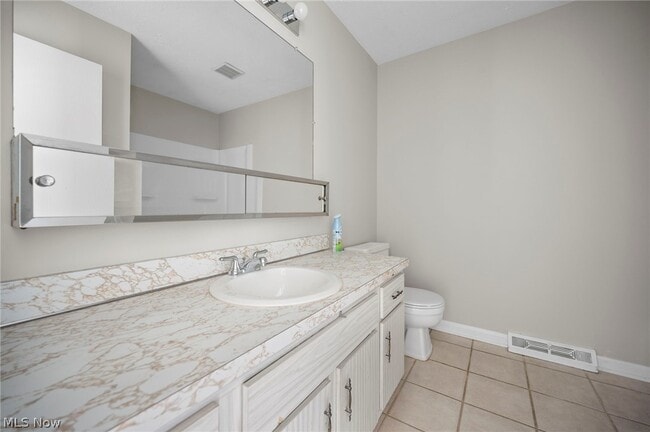 Building Photo - 7153 N Jester Pl