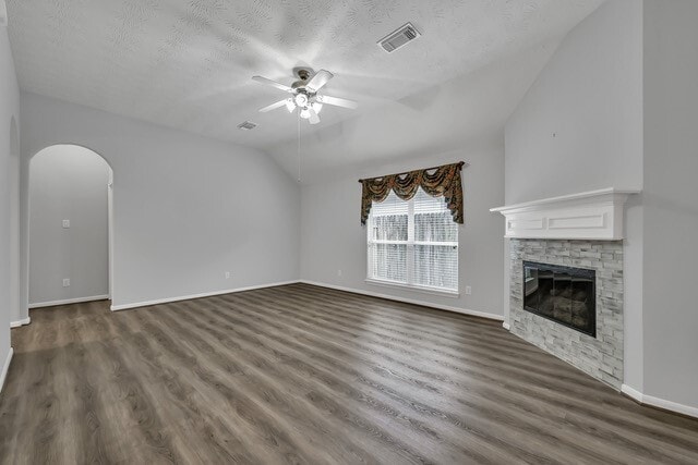 Building Photo - 15838 Pleasant Green Cir