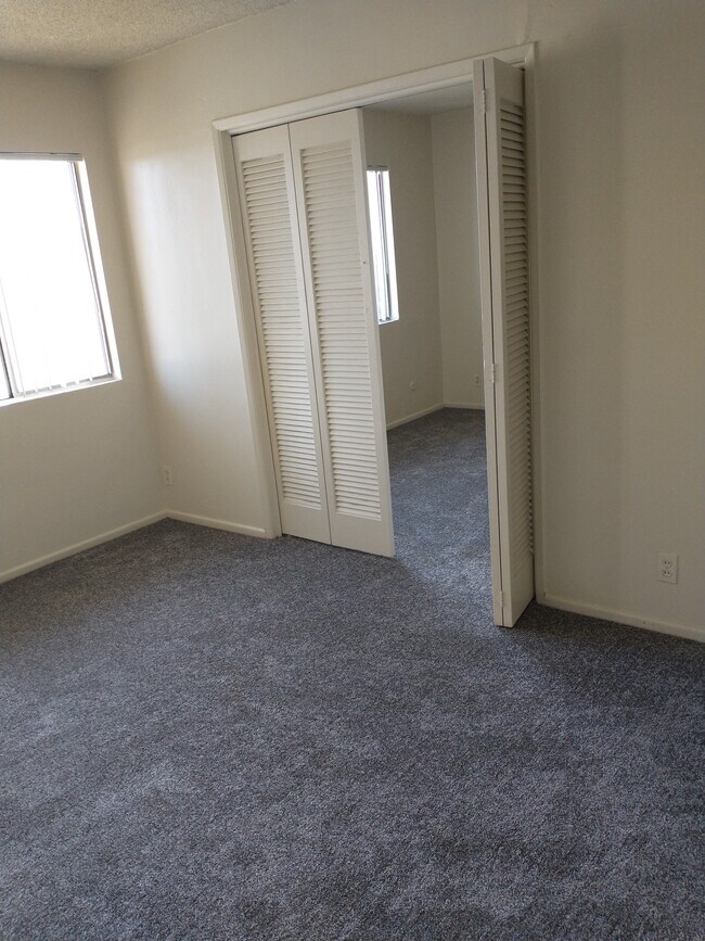 2nd bedroom - 1855 W Malvern Ave