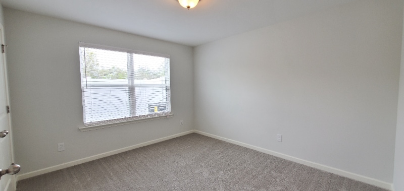 Building Photo - 211 Ruth Wy