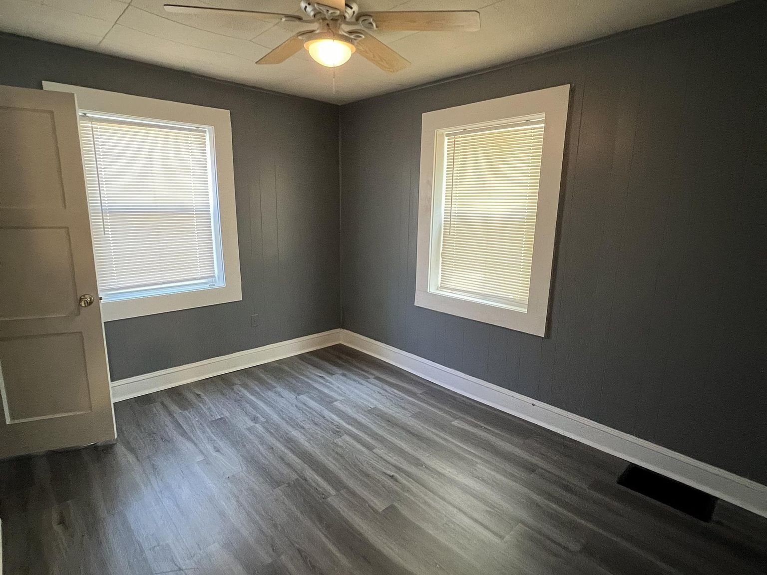 Building Photo - 306 Carrollton Ave