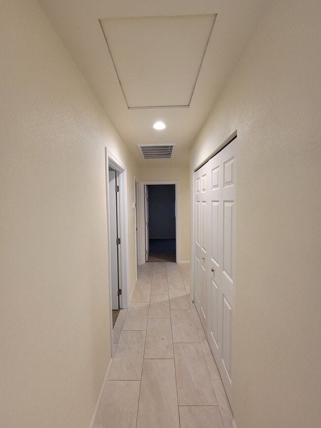 Building Photo - Stunning 4-Bedroom Home in Imperial