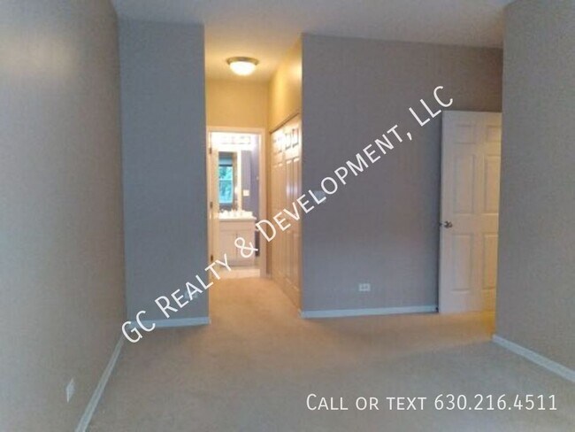 Building Photo - 1225 N Orleans-Unit 603