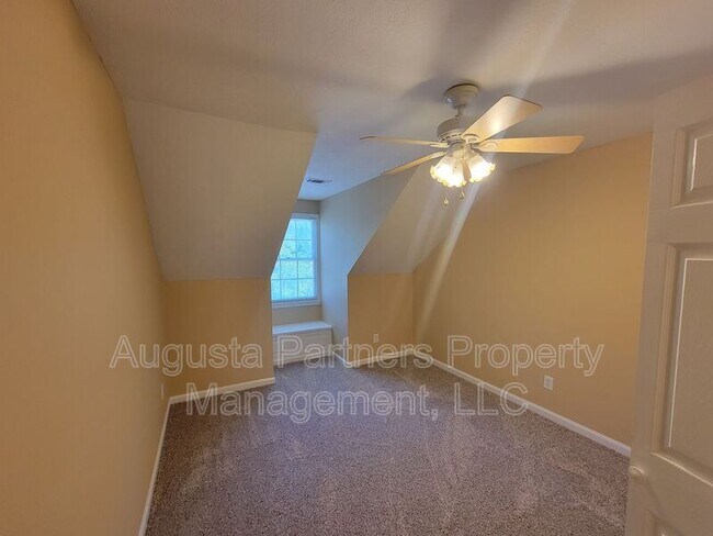 Building Photo - 3719 El Cordero Ranch Springs Rd