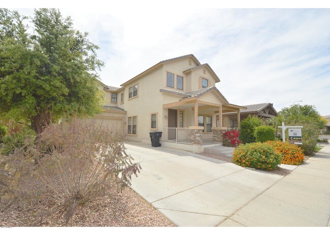 Building Photo - 1421 W Pelican Ct