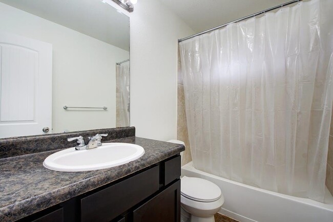 Building Photo - 4604 Esper Ln