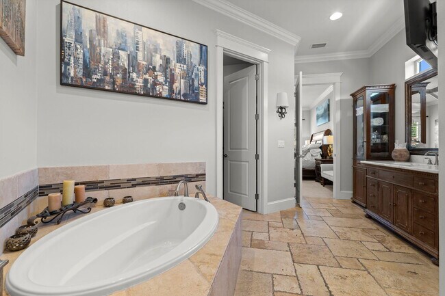 Building Photo - 4319 Sunset Beach Cir