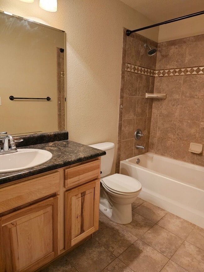 Building Photo - 6953 Hitching Post Ln