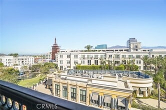 Building Photo - 603 Caruso Ave