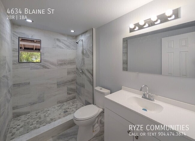 Building Photo - 4634 Blaine St