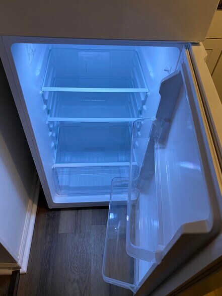Newer refrigerator - 107 Smith Ave