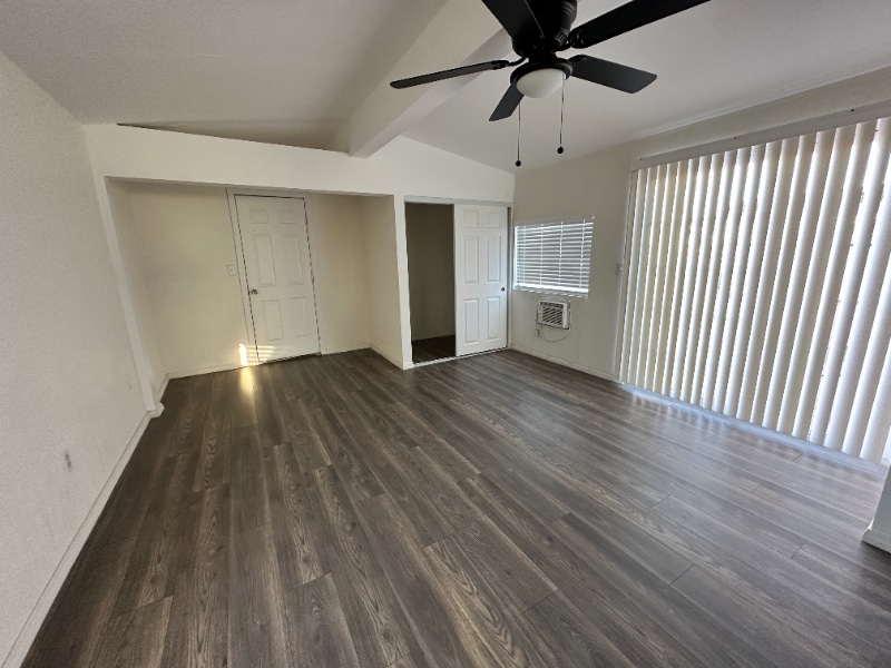 Building Photo - 72662 Sunnyslope Dr