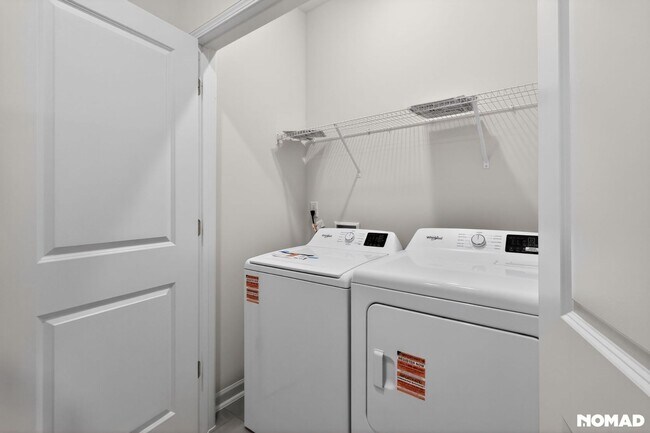 Building Photo - 821 Washington St