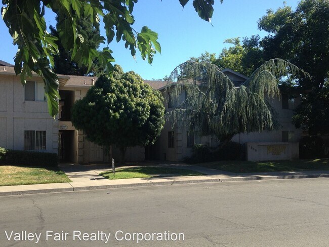 Primary Photo - 1250 Melton Dr
