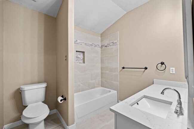 Building Photo - 21146 Terrace Vine Ln