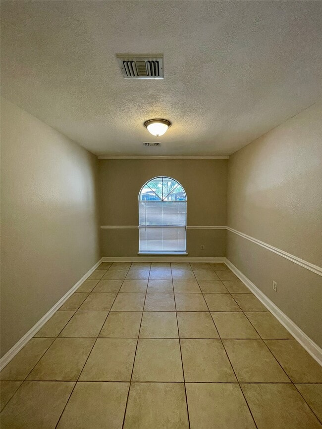 Building Photo - 16803 Castle Fraser Dr