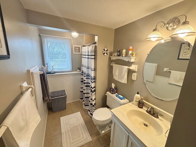 Building Photo - 13685 Harwell Path