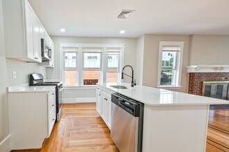 Building Photo - Newly renovated apartment for rent by Providence College / Elmhurst(Available 6/1/2026)