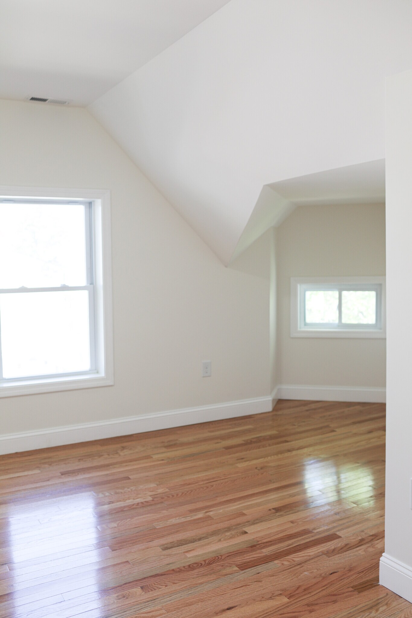 Building Photo - 170 Salem St