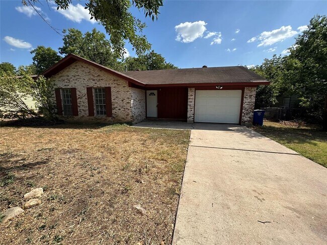 Primary Photo - 303 Tamworth Ave