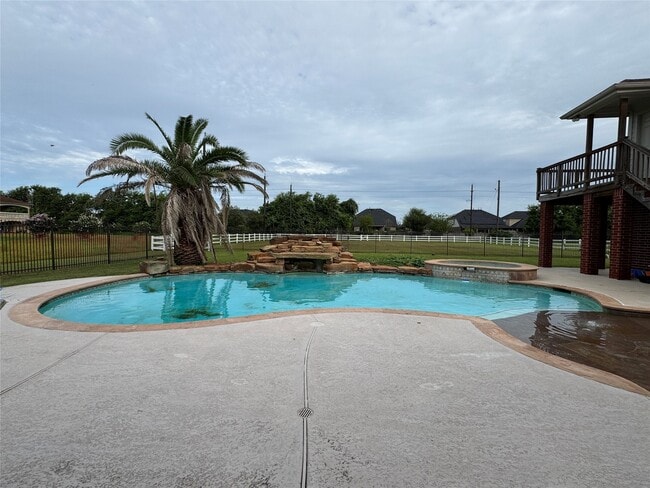 Building Photo - 5519 Bridlewood Dr