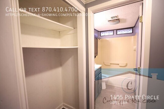Building Photo - 1405 Pratt Cir