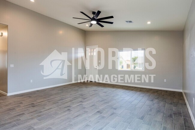 Building Photo - Beautiful Brand New Home with Block Wall