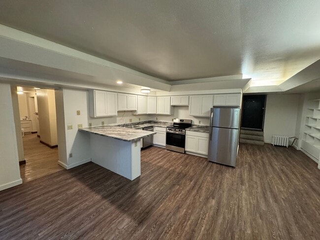 Interior Photo - 260