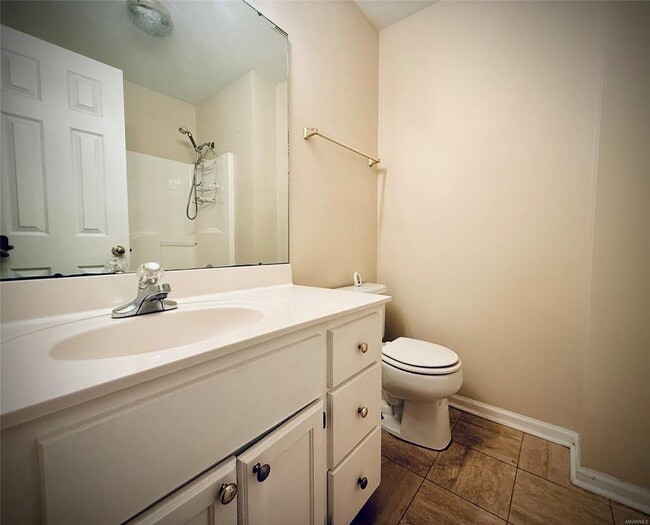 Building Photo - 8928 Asheville Dr