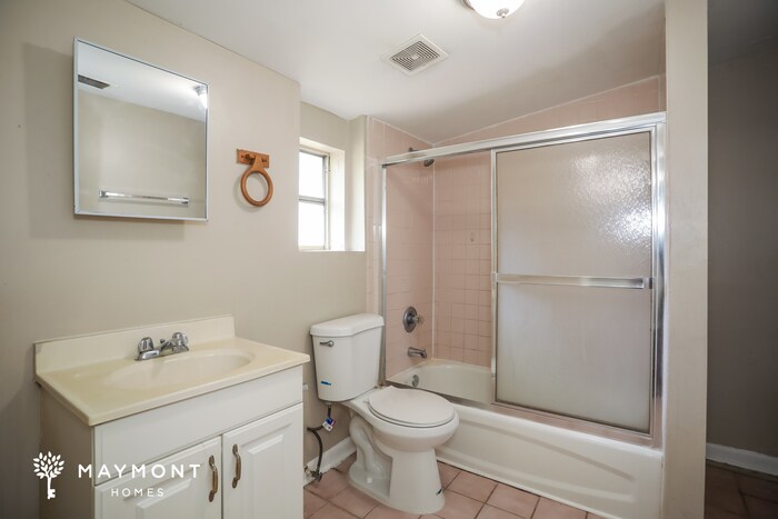 Building Photo - 8863 Yeoman Dr
