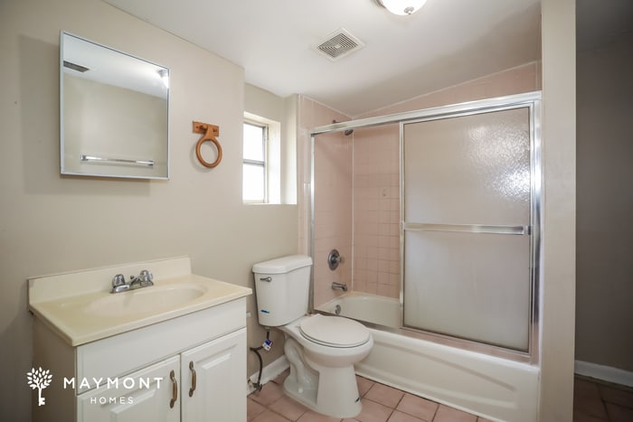 Building Photo - 8863 Yeoman Dr