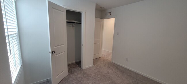Building Photo - Charming 3-Bedroom Home for Rent in Provid...