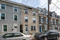 Building Photo - 3929 Terrace St