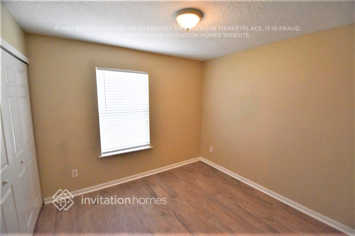 Building Photo - 7102 Beekman Lake Dr