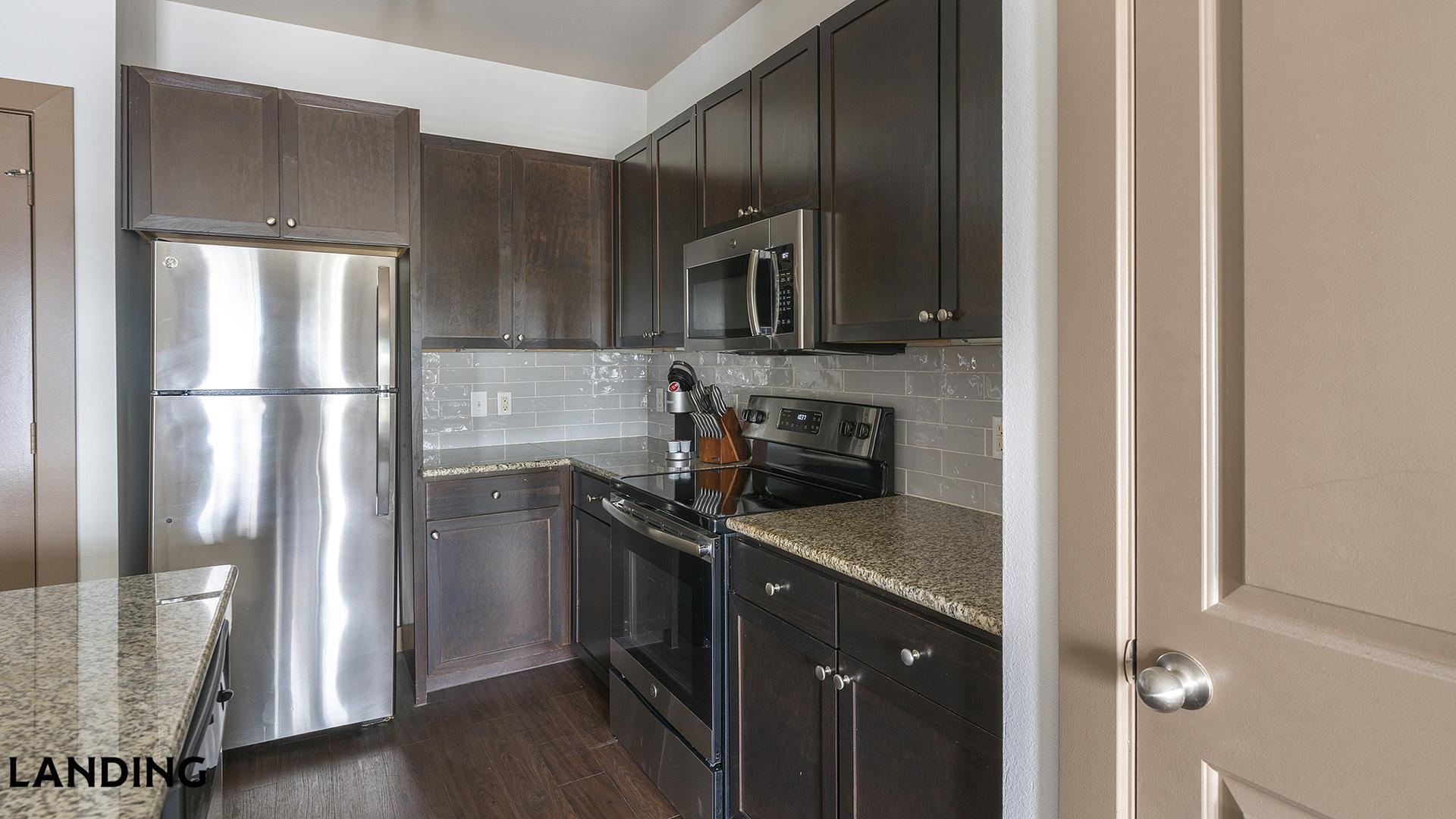 Building Photo - 13920 Mandolin Dr