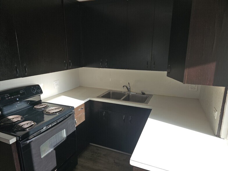 Building Photo - 1519 Nuuanu Ave