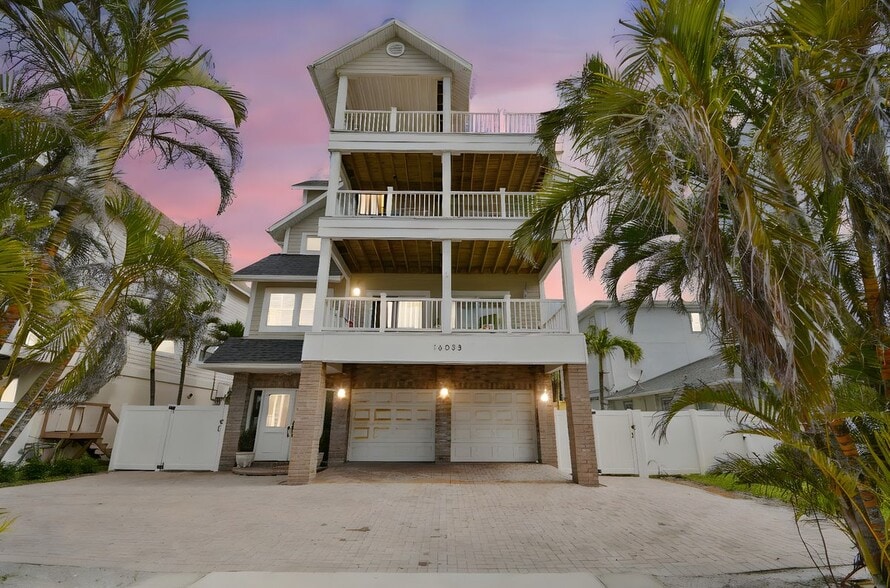 Primary Photo - 16033 Gulf Blvd
