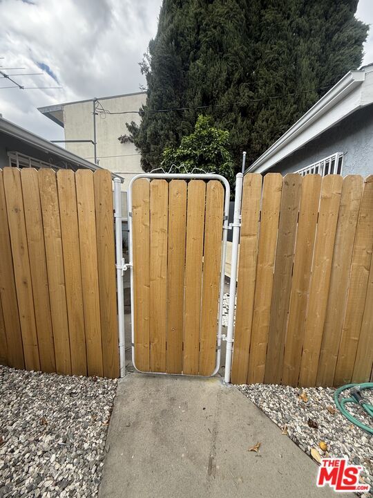 Building Photo - 12015 Riverside Dr