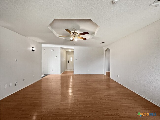 Building Photo - 3509 Bugle Dr