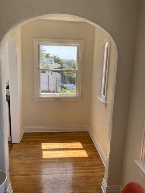 Building Photo - 2429 6th St