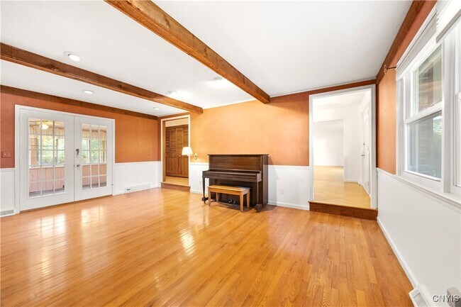 Building Photo - 8178 Old Sunridge Dr