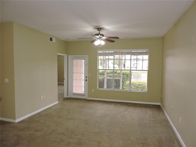 Building Photo - 5572 Metrowest Blvd