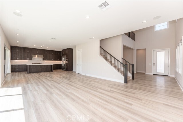 Building Photo - 140 Buckeye