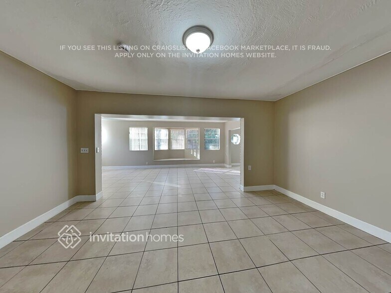 Building Photo - 4710 Madison St